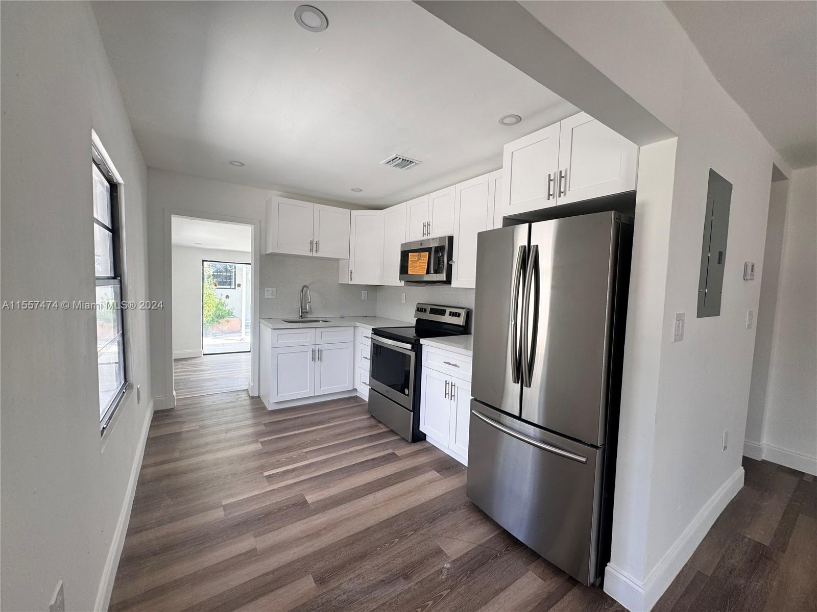 SEVENTEENTH AVE HEIGHTS - Residential