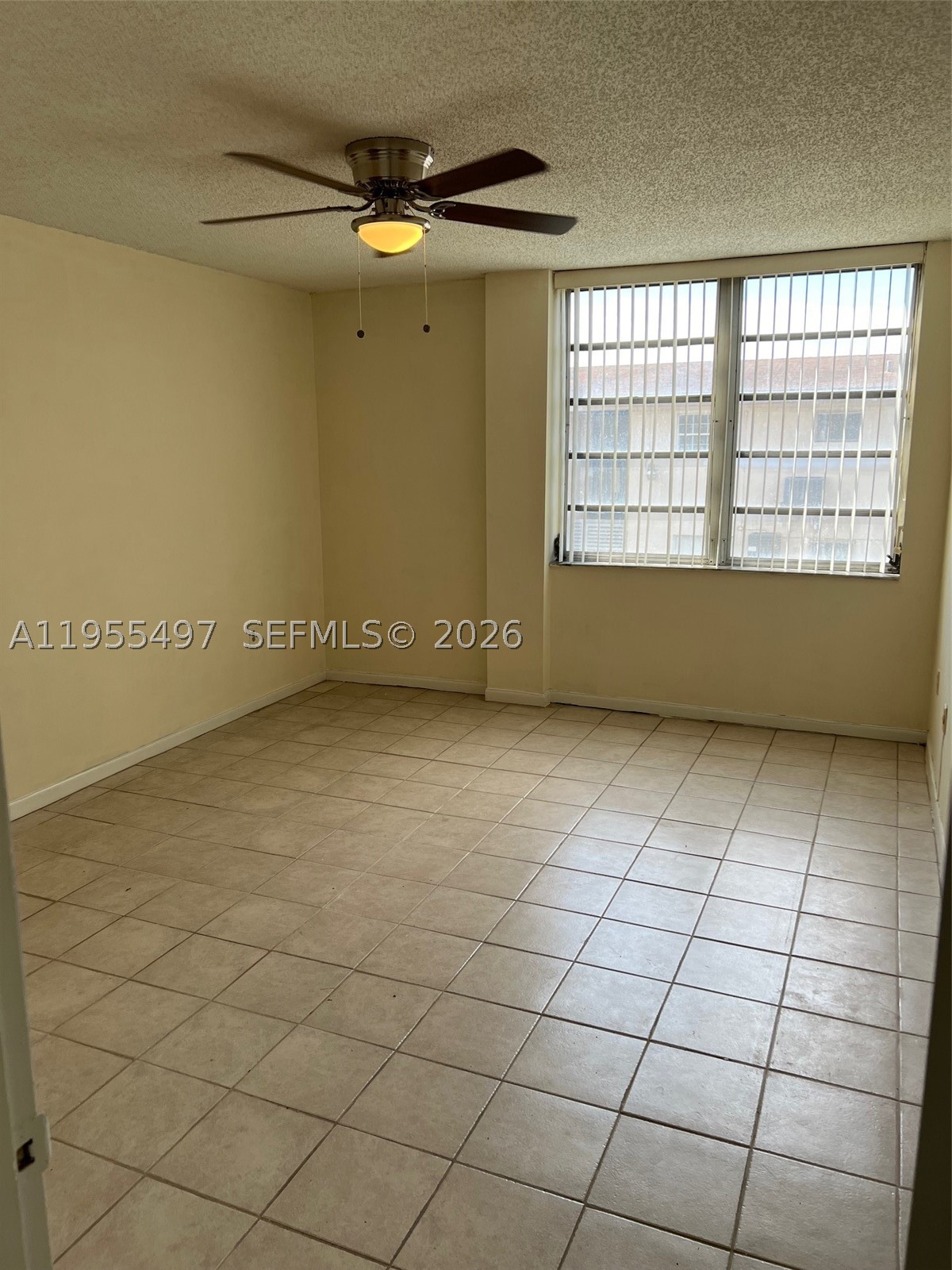 LA CASTELLANA CONDO - Residential