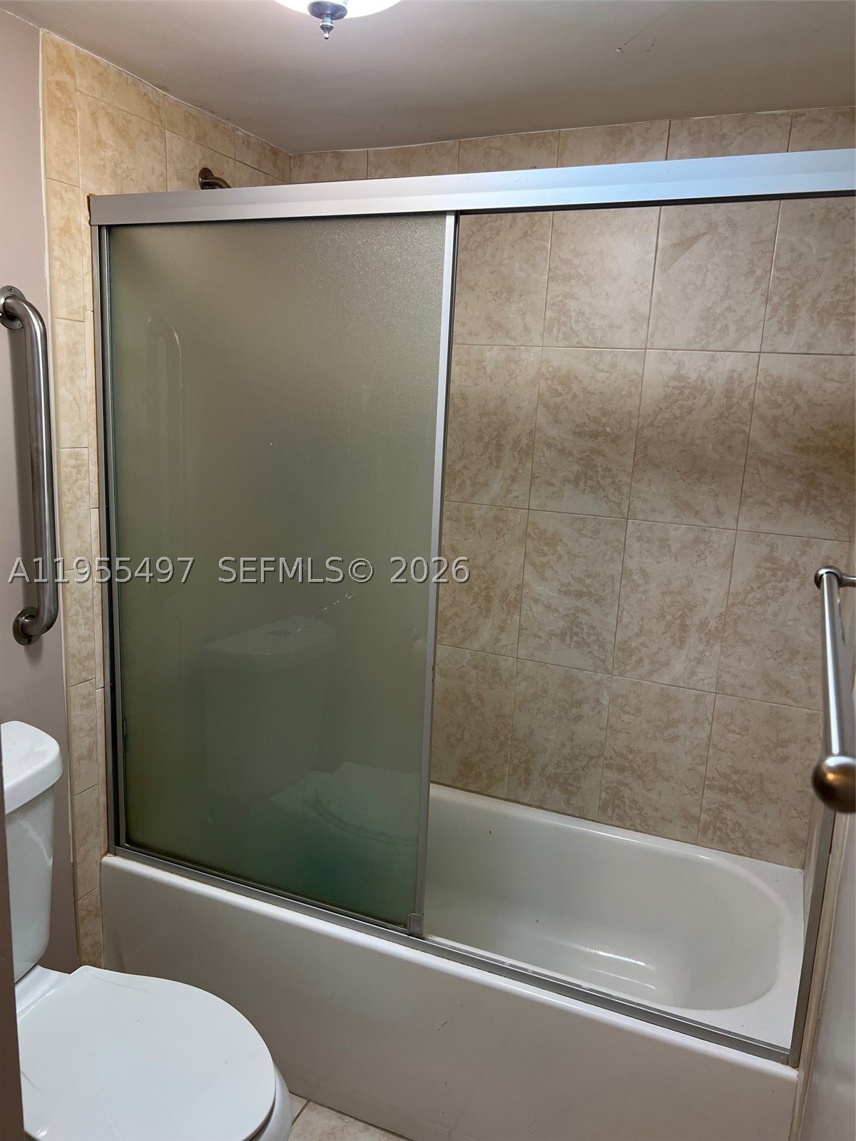 LA CASTELLANA CONDO - Residential