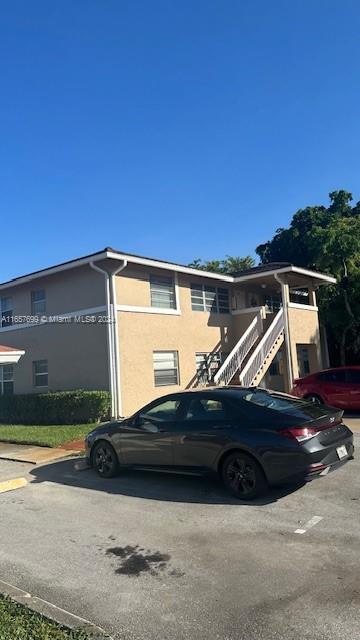 LAKEWOOD VILLAGE - Residential Lease