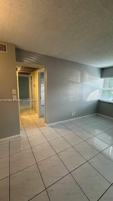 LAKEWOOD VILLAGE - Residential Lease