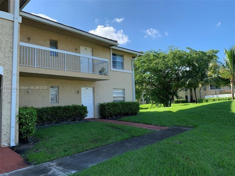 LAKEWOOD VILLAGE - Residential Lease