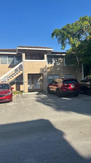 LAKEWOOD VILLAGE - Residential Lease