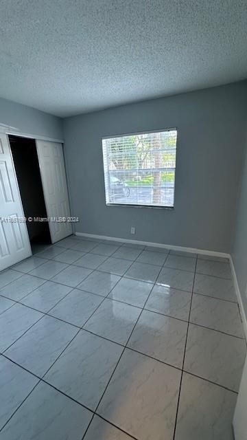 LAKEWOOD VILLAGE - Residential Lease