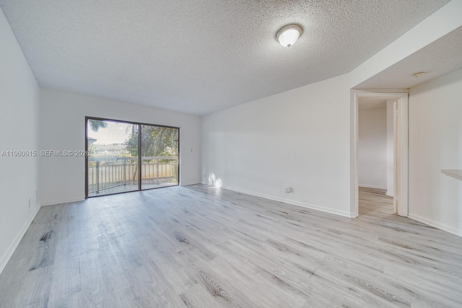 LAS VISTAS AT DORAL CONDO - Residential