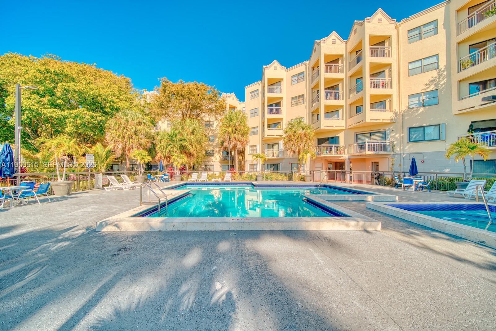 LAS VISTAS AT DORAL CONDO - Residential