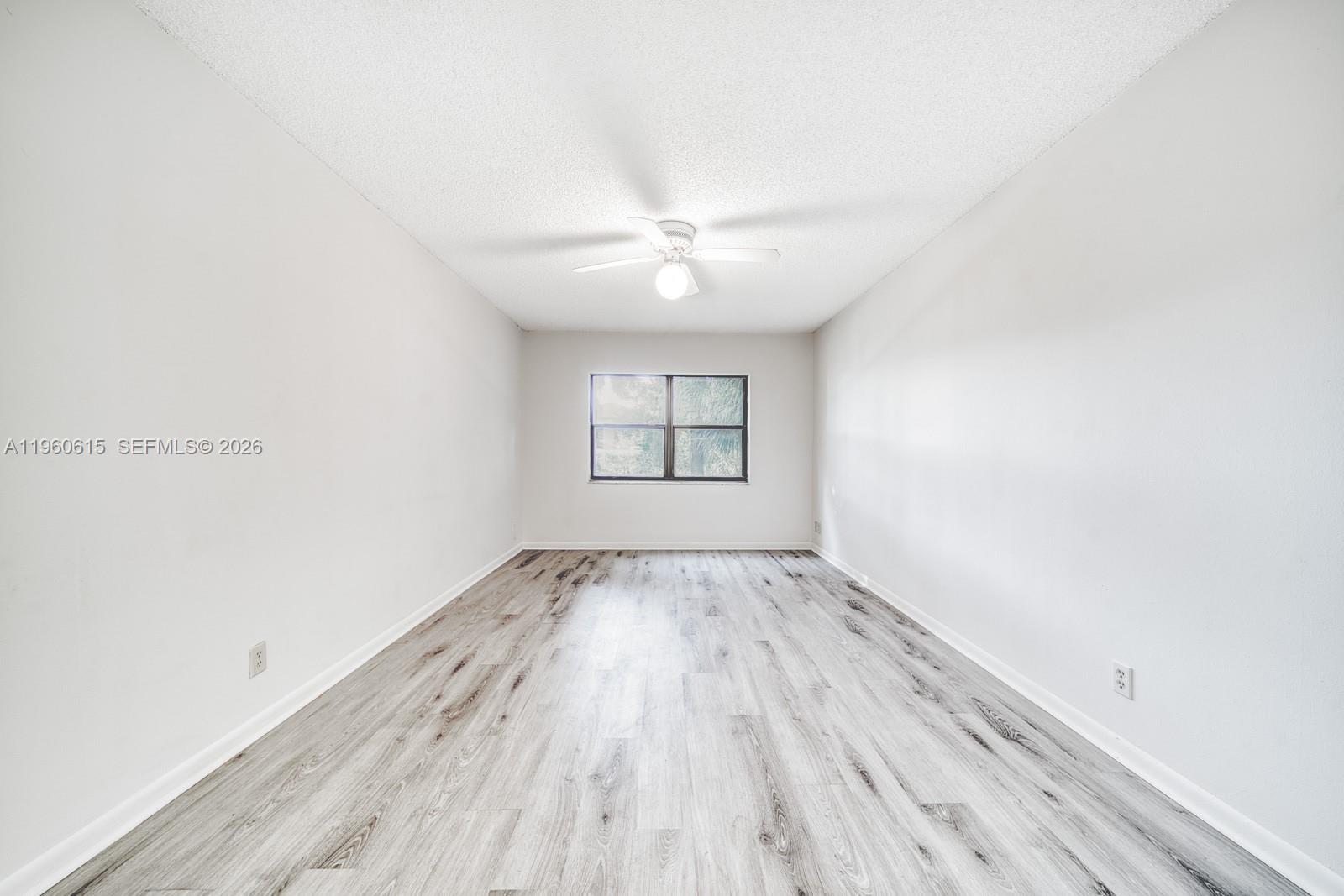 LAS VISTAS AT DORAL CONDO - Residential