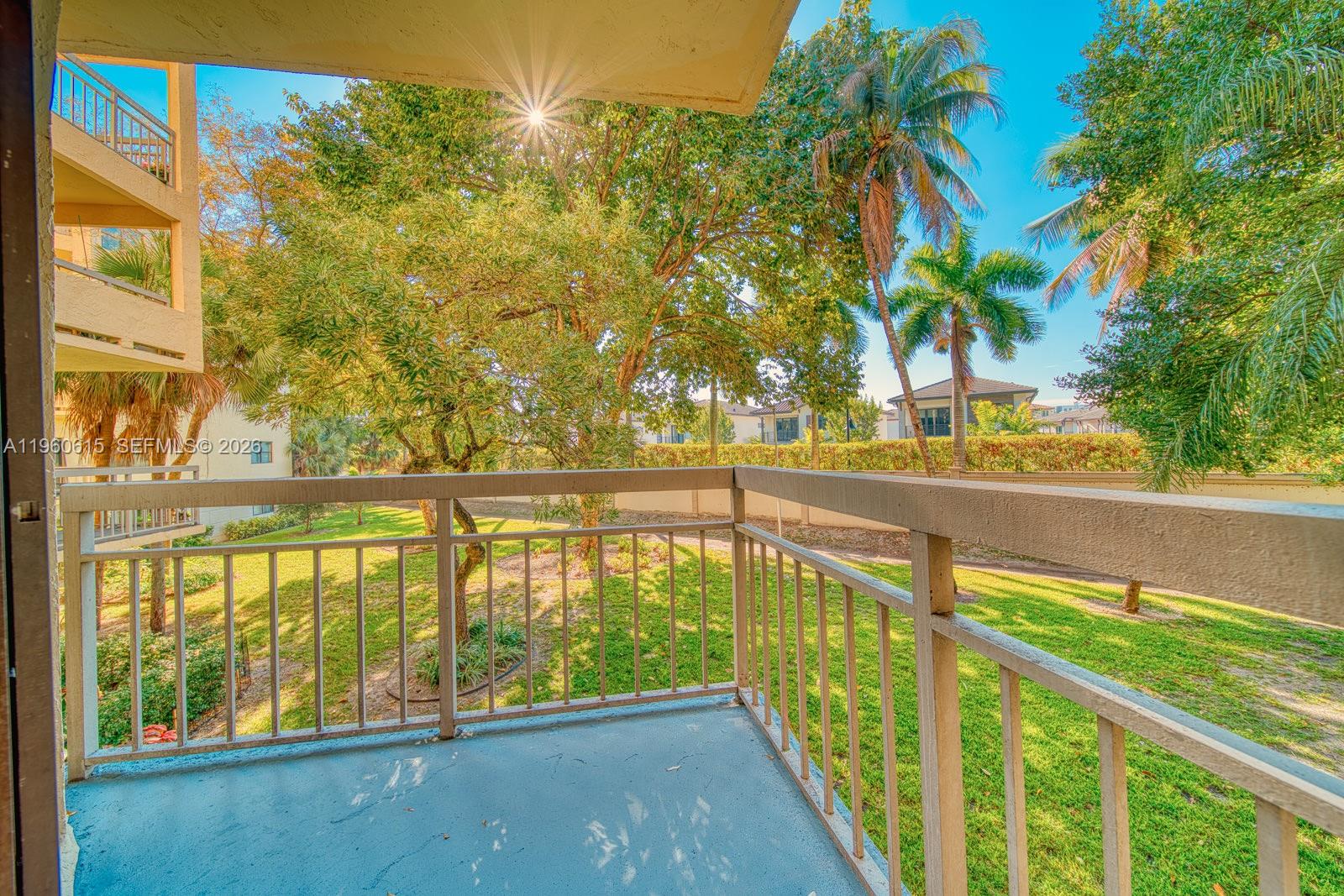 This 2-bed condo in Las Vistas Doral features 2 bedrooms, 2 baths, and 1,036 sqft with a desirable split floor plan for added privacy. Washer and dryer in the unit. One assigned parking space plus one guest space. Residents enjoy community amenities including pool, gym, and tennis courts. Conveniently located in Doral near major highways, shopping, and dining. A strong opportunity to own in sought after Las Vistas Doral.
