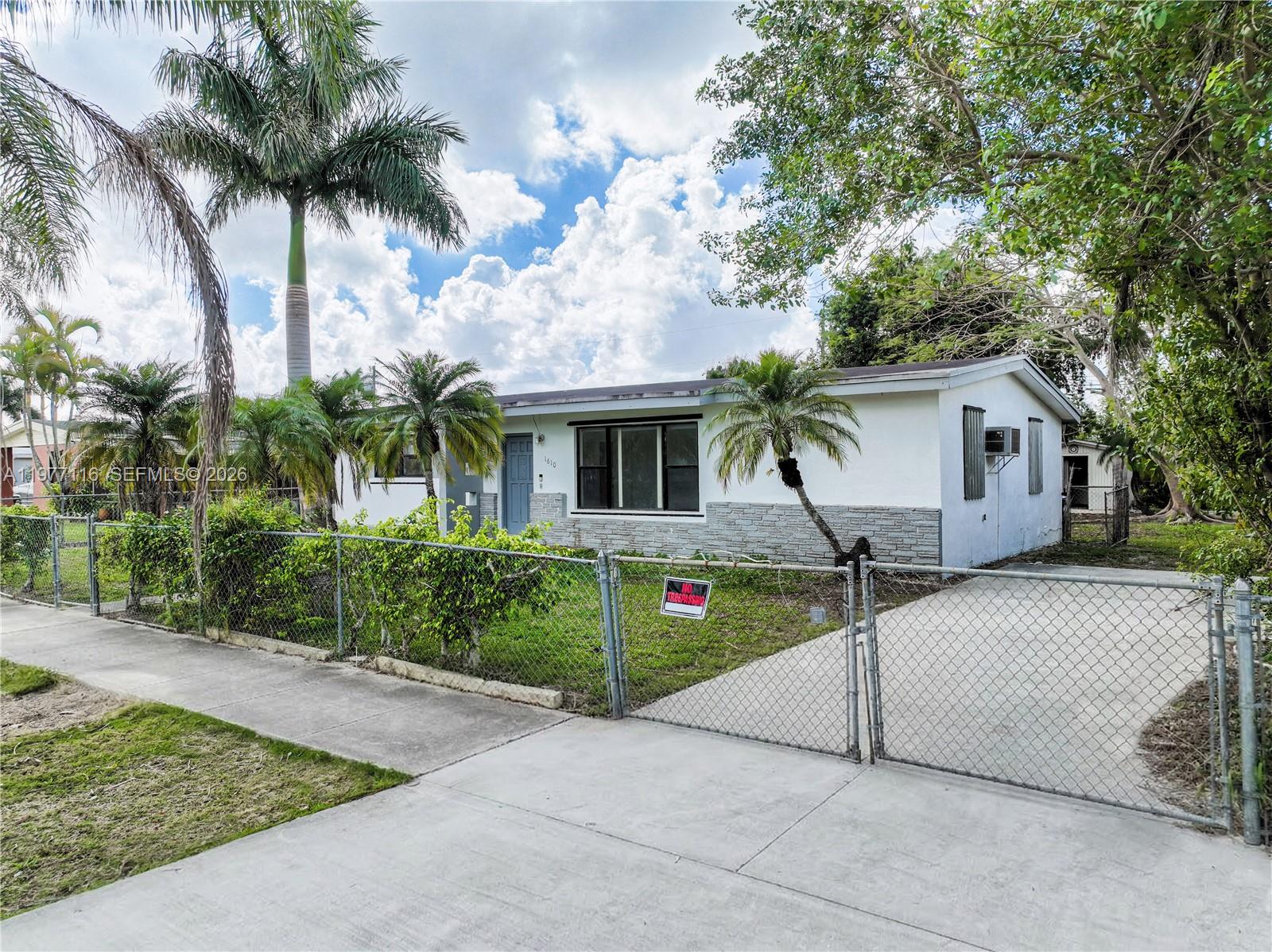 REDLAND VILLAS REV - Residential