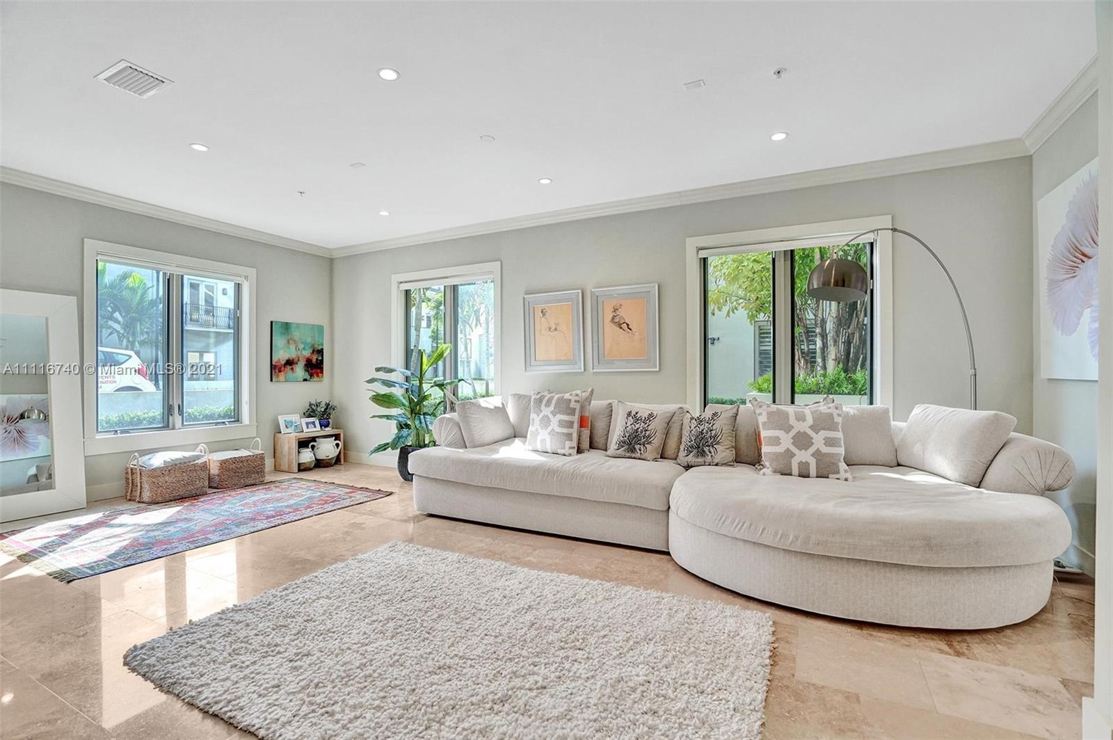 OAK LANE - Residential