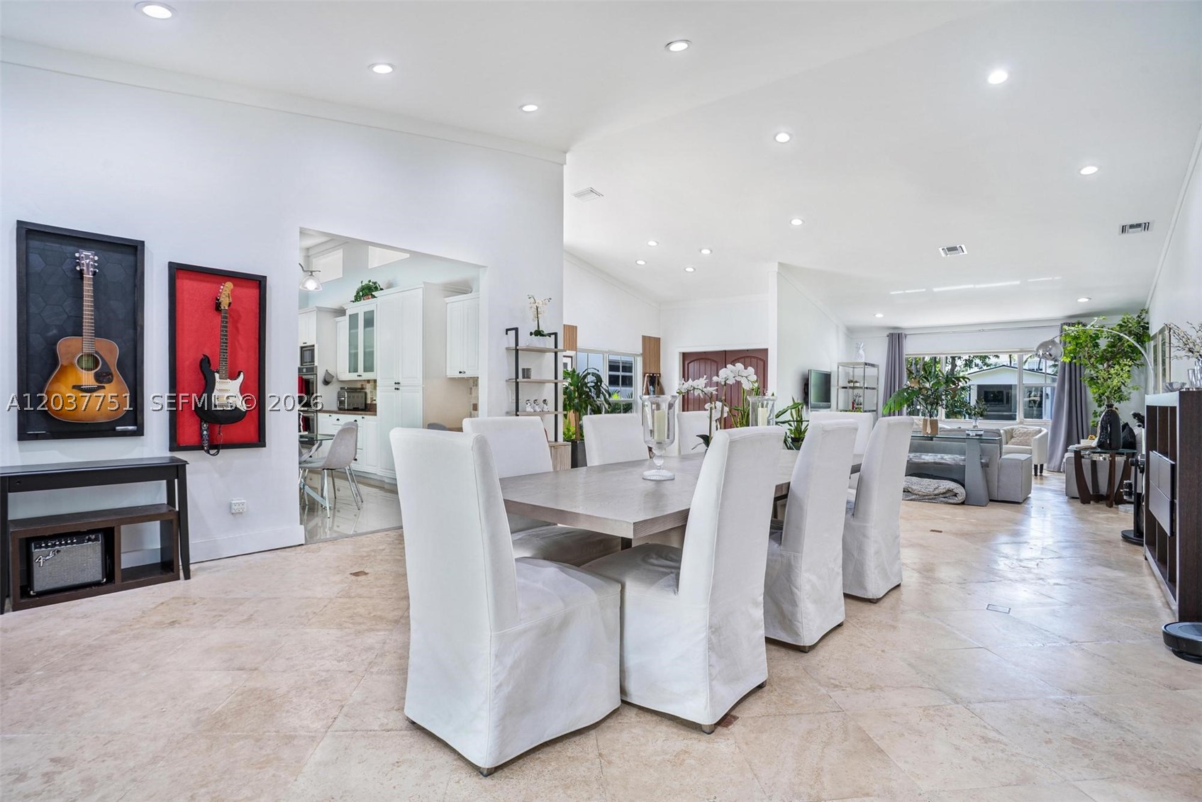 MARK MAX SUB - Residential Lease