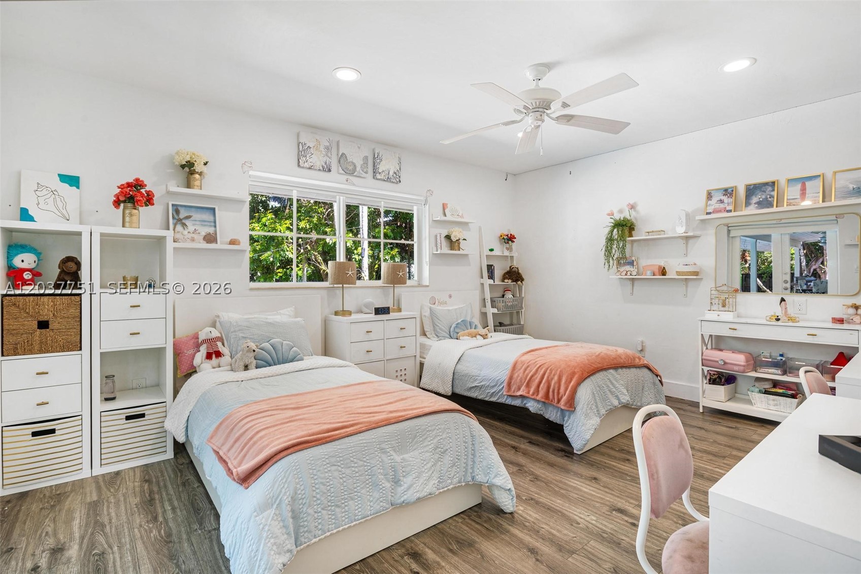 MARK MAX SUB - Residential Lease