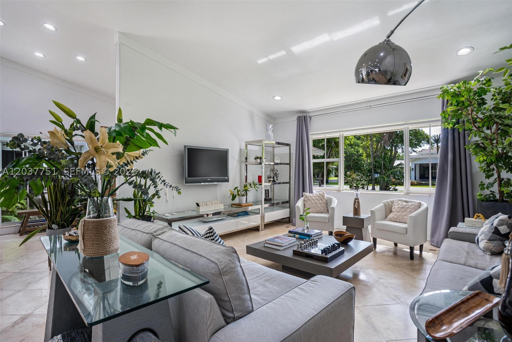 MARK MAX SUB - Residential Lease