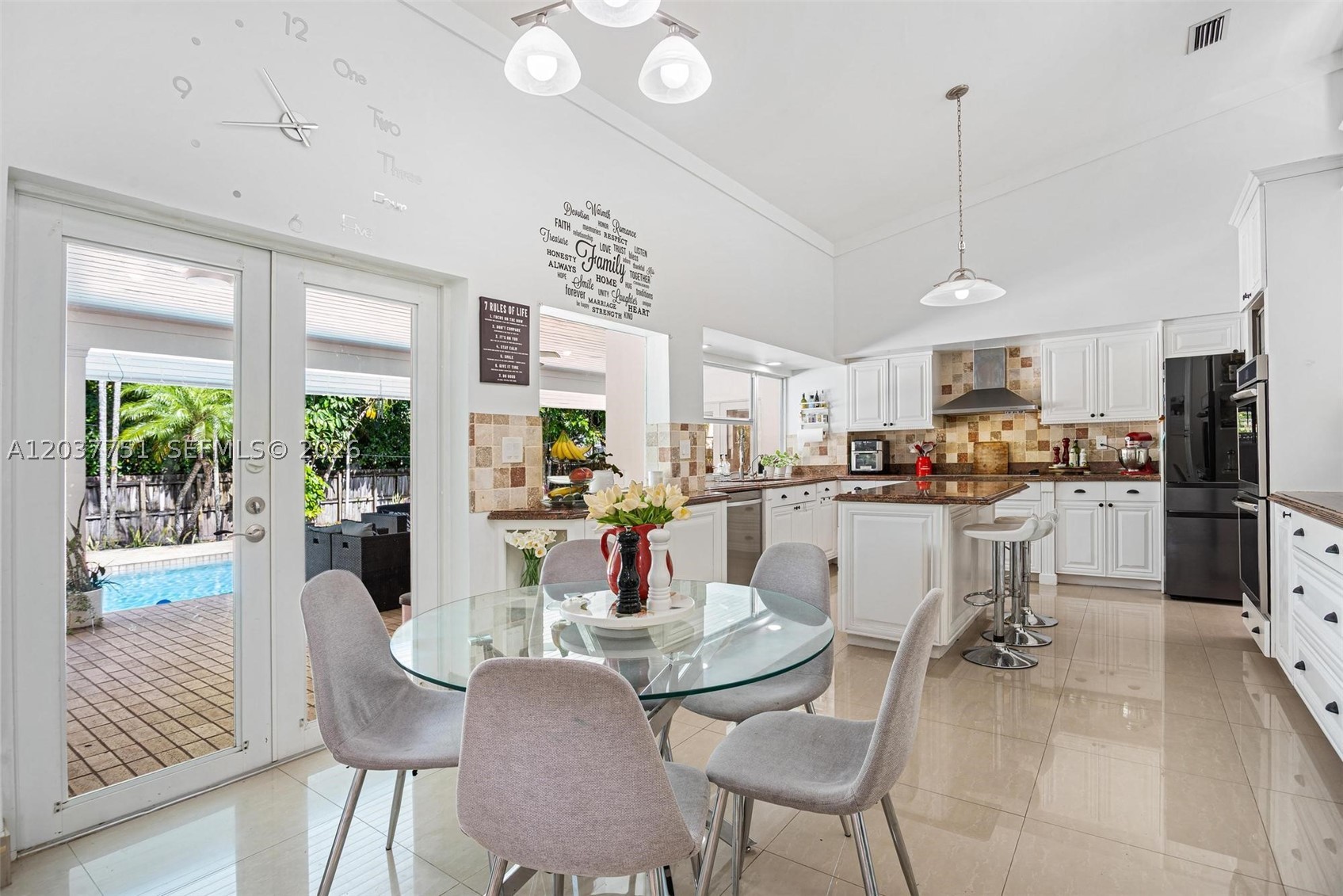 MARK MAX SUB - Residential Lease