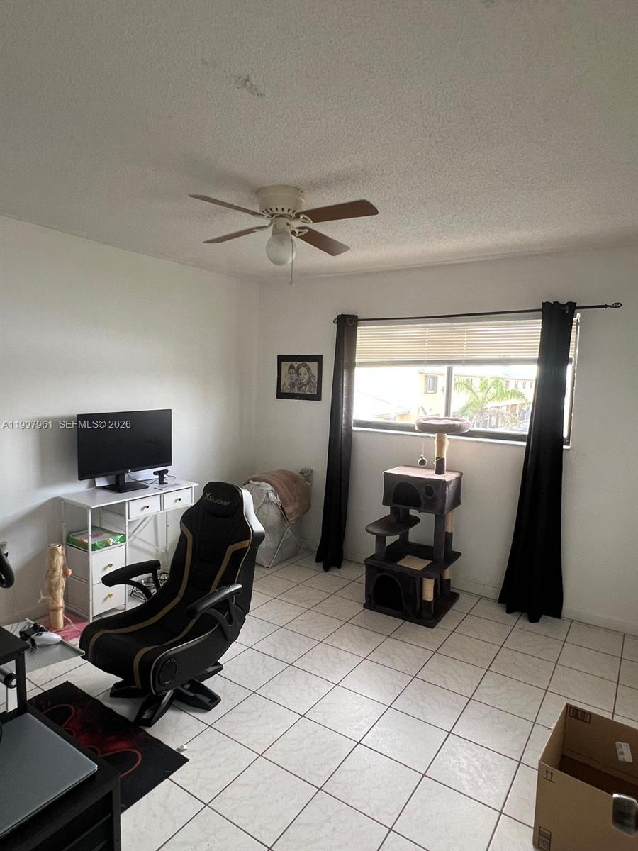 CARMEL TOWNHOMES CONDO - Residential