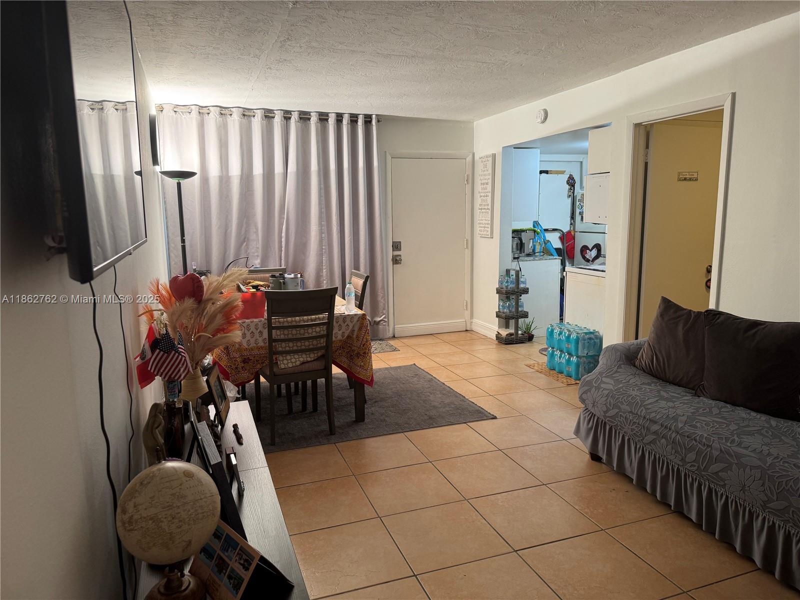 THE PALMS 51 CONDO - Residential