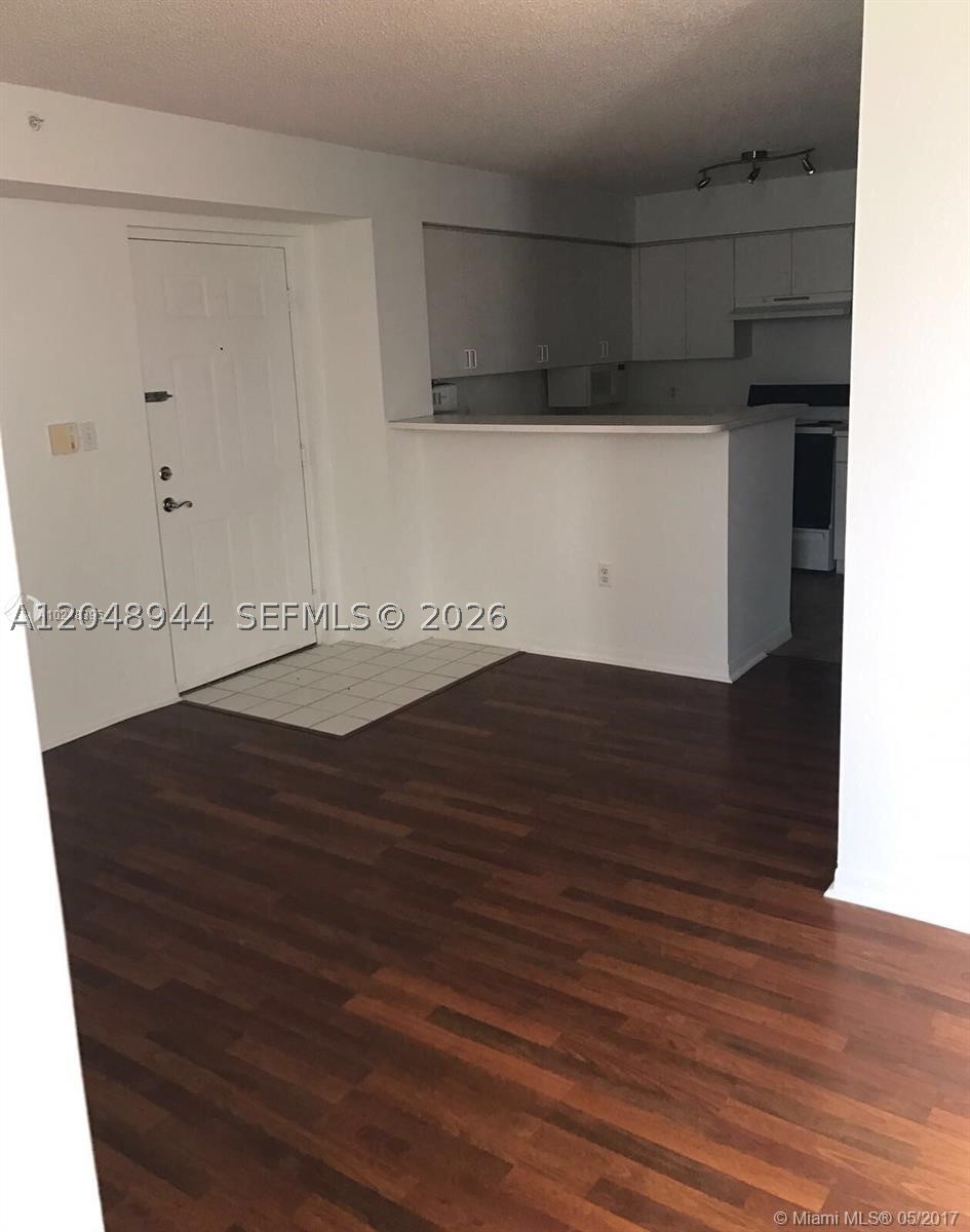 ENCLAVE AT DORAL CONDO NO - Residential Lease