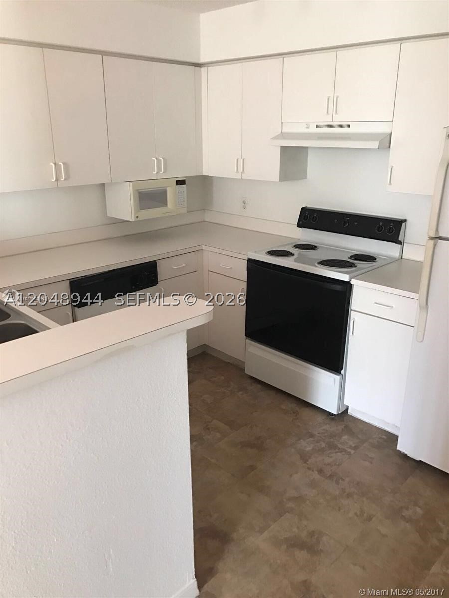 ENCLAVE AT DORAL CONDO NO - Residential Lease