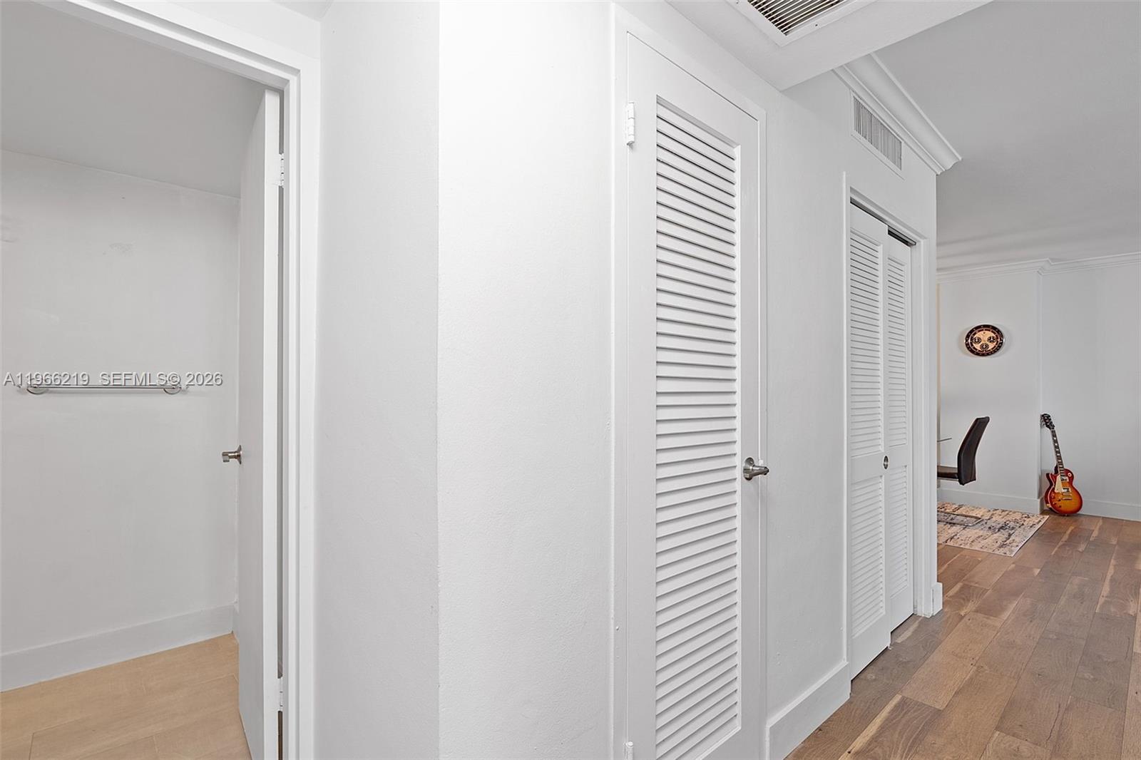 MIRADOR 1200 CONDO - Residential