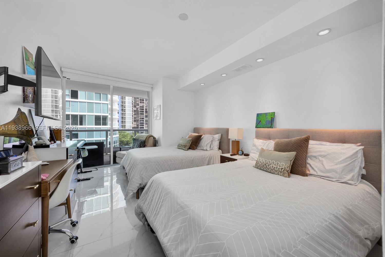 BRISTOL TOWER CONDO - Residential