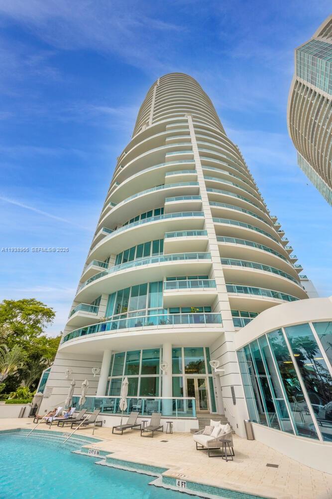 BRISTOL TOWER CONDO - Residential