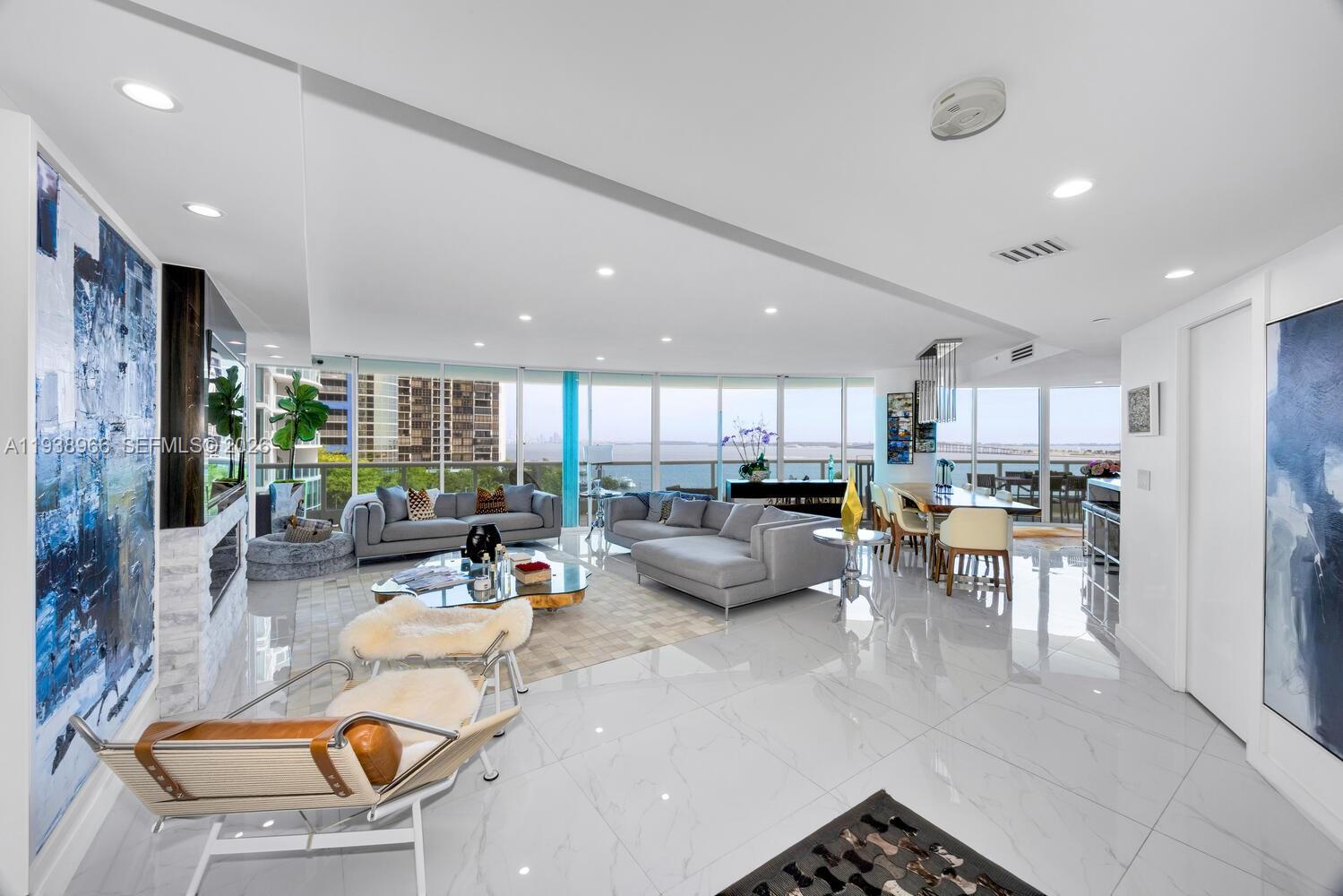 BRISTOL TOWER CONDO - Residential