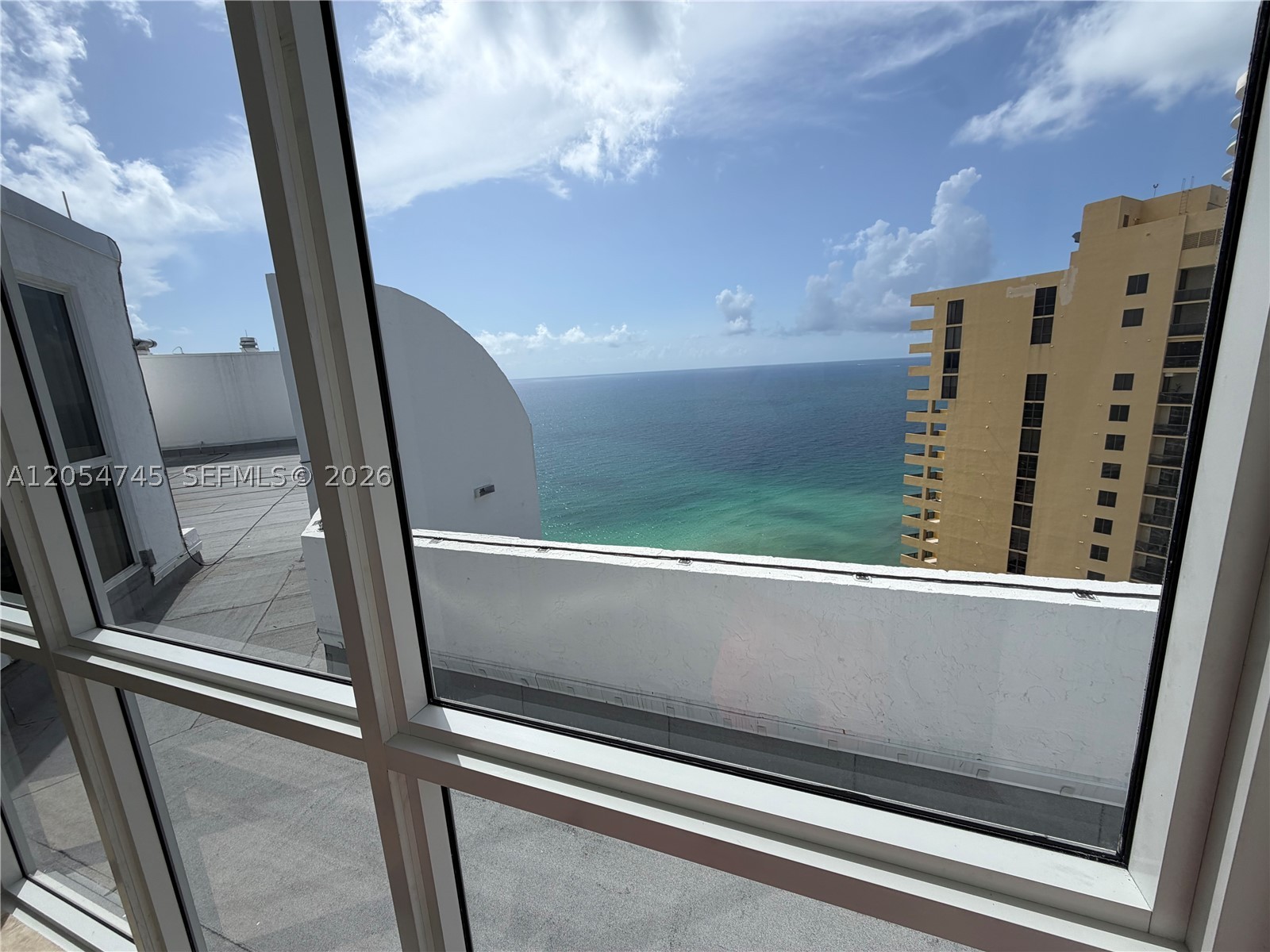 OCEANIA I CONDO - Residential Lease