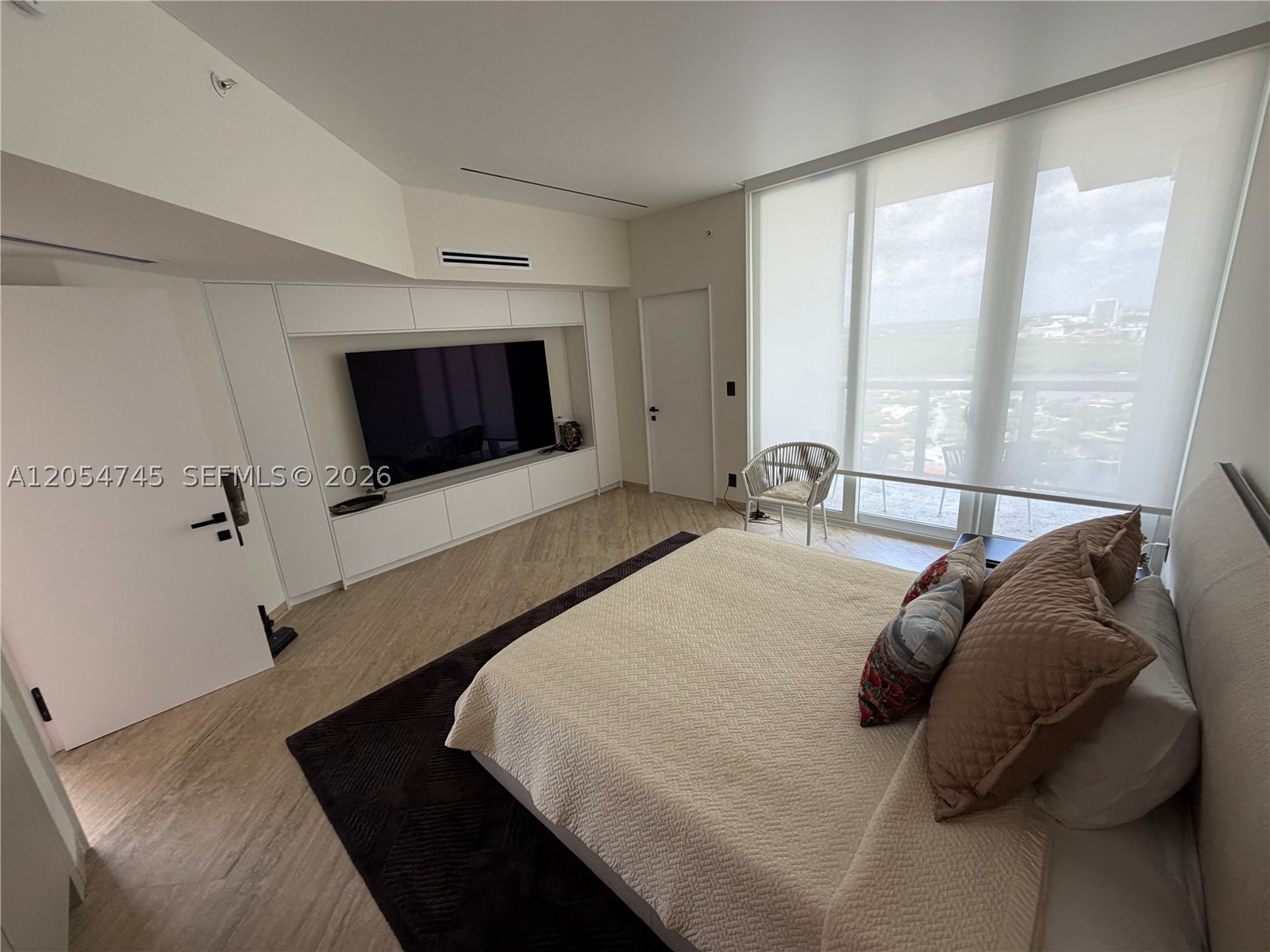 OCEANIA I CONDO - Residential Lease