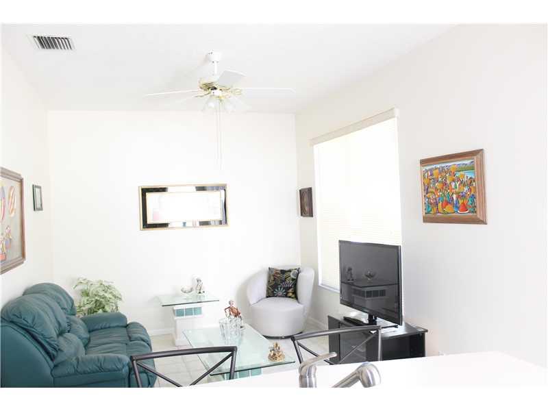 KENSINGTON 146-39 B - Residential