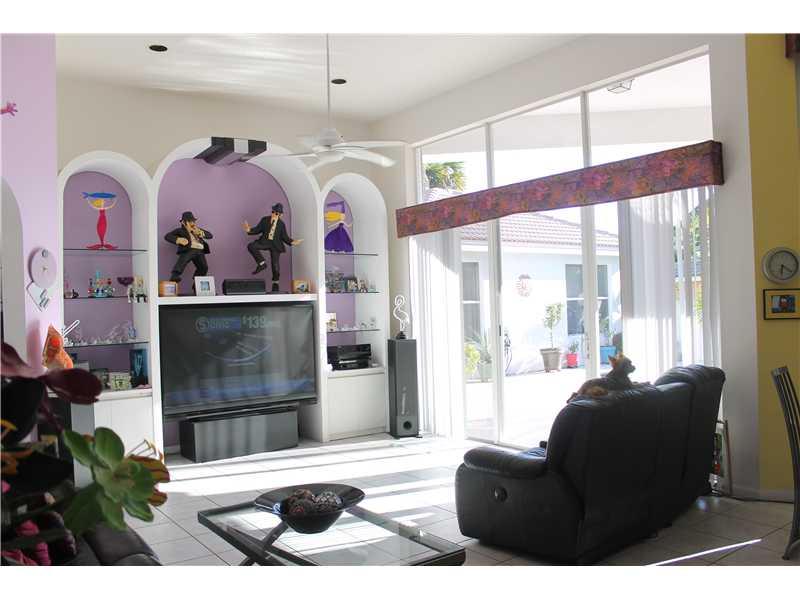 KENSINGTON 146-39 B - Residential