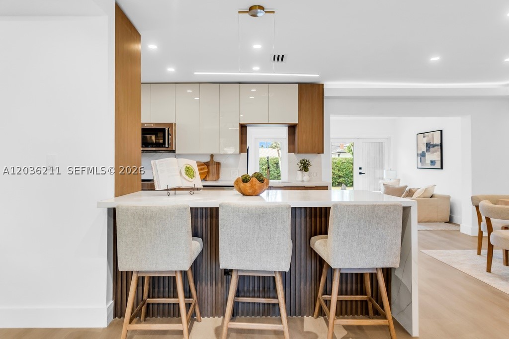 HOLLYWOOD LAKES SECTION - Residential