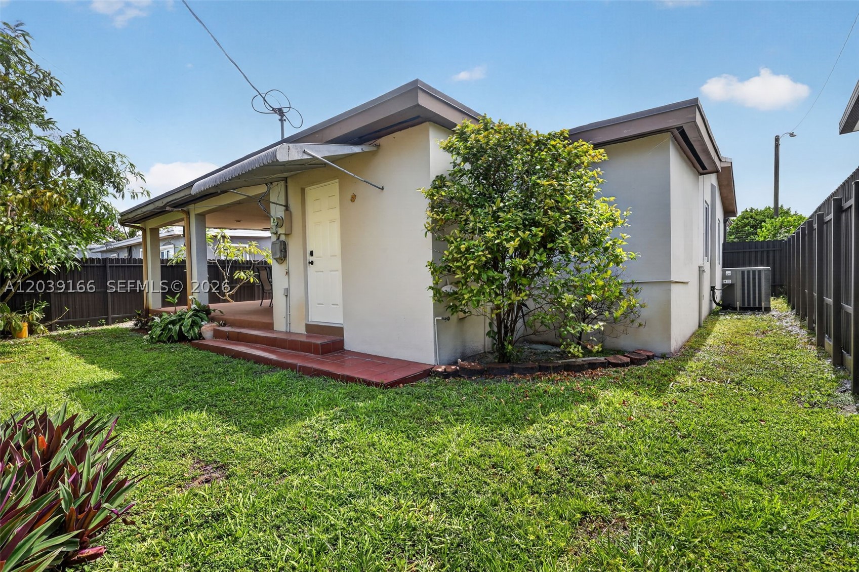 INGLESIDE PARK REV - Residential