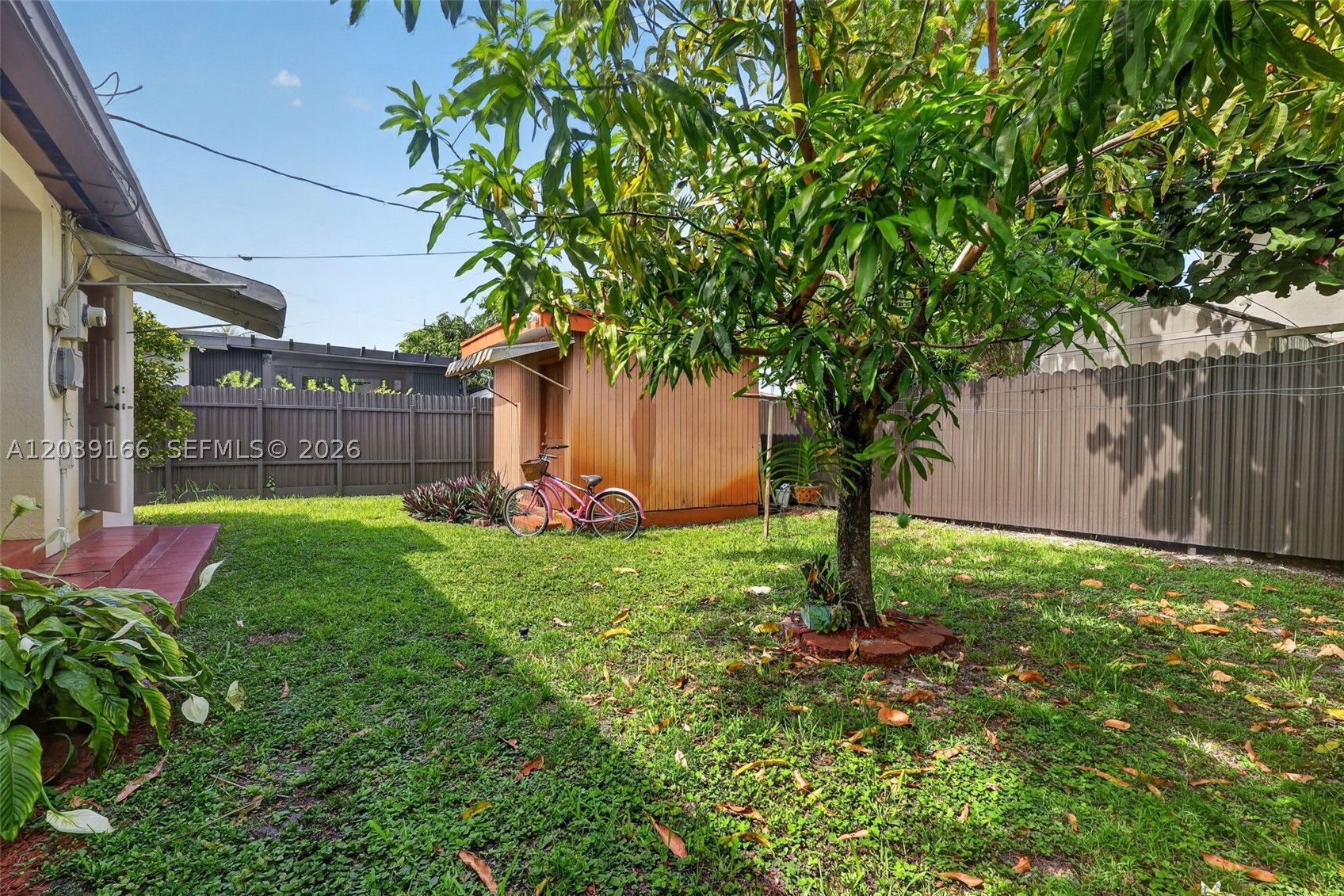 INGLESIDE PARK REV - Residential