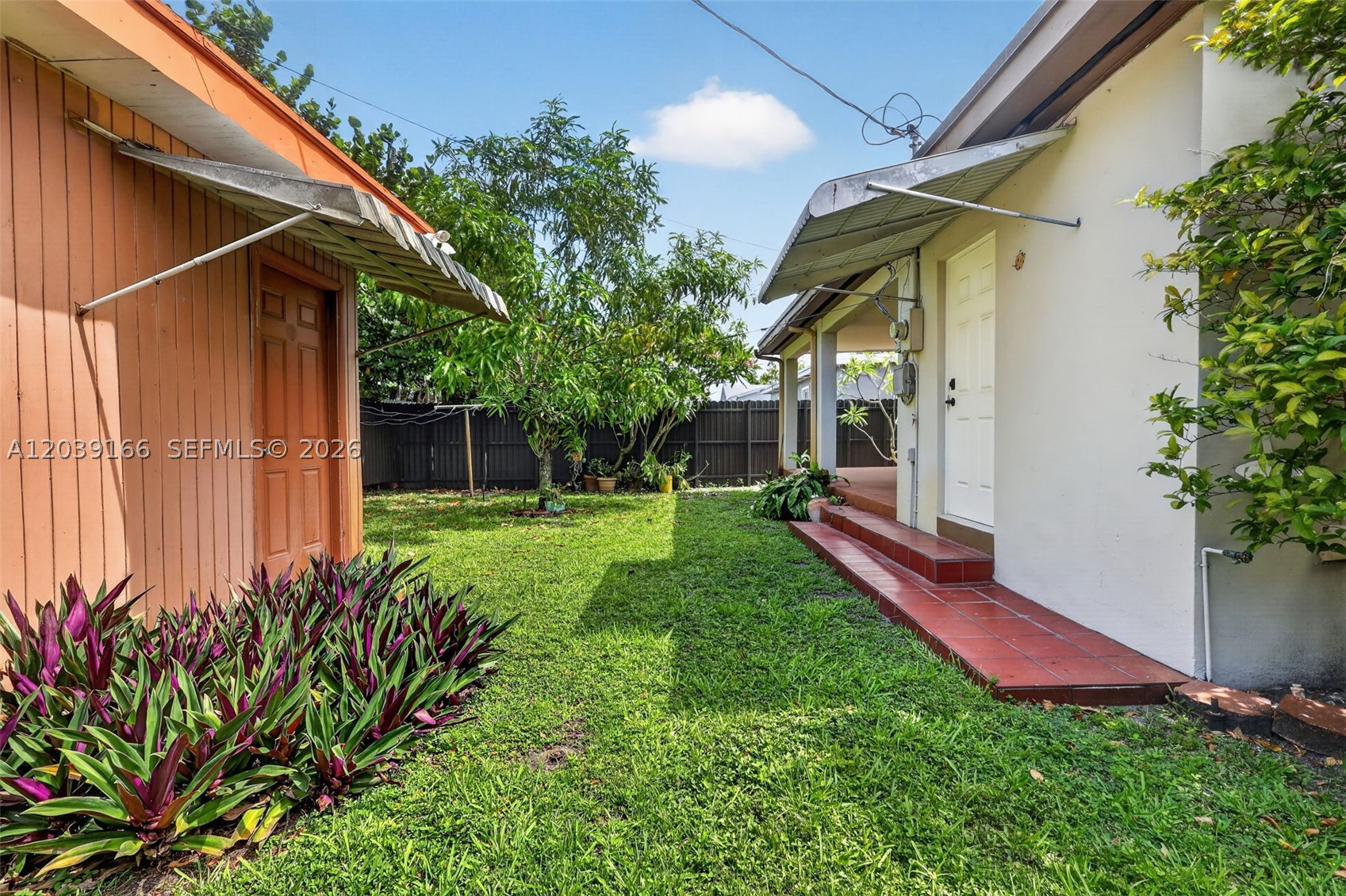 INGLESIDE PARK REV - Residential