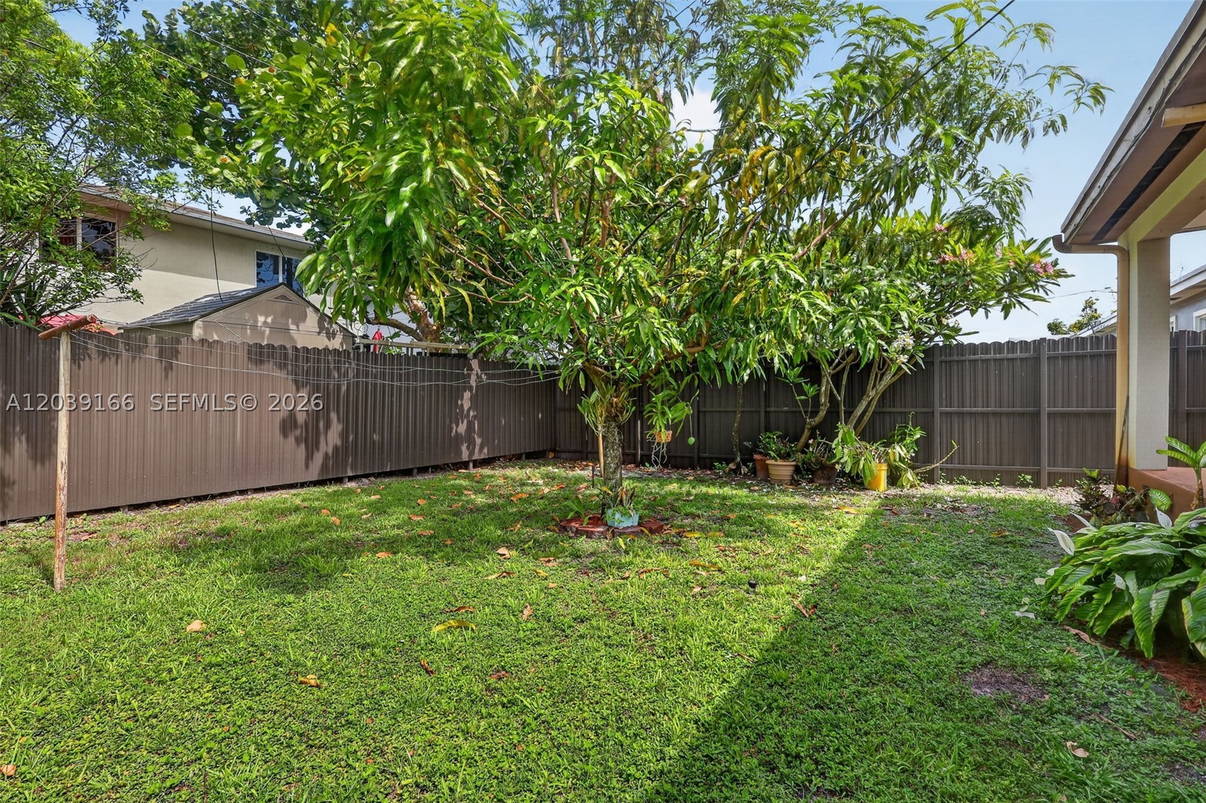 INGLESIDE PARK REV - Residential
