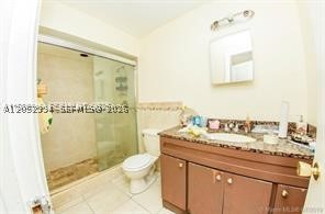 WINDERMERE CONDO NUMBER O - Residential