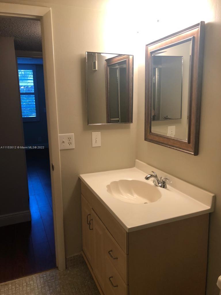 LIVE OAK 7 OF PINE ISLAND - Residential Lease