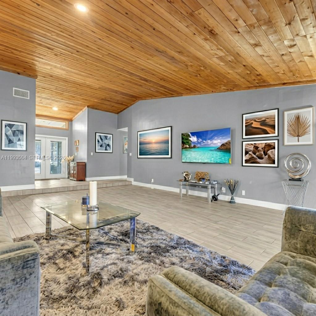 COMROCK - Residential