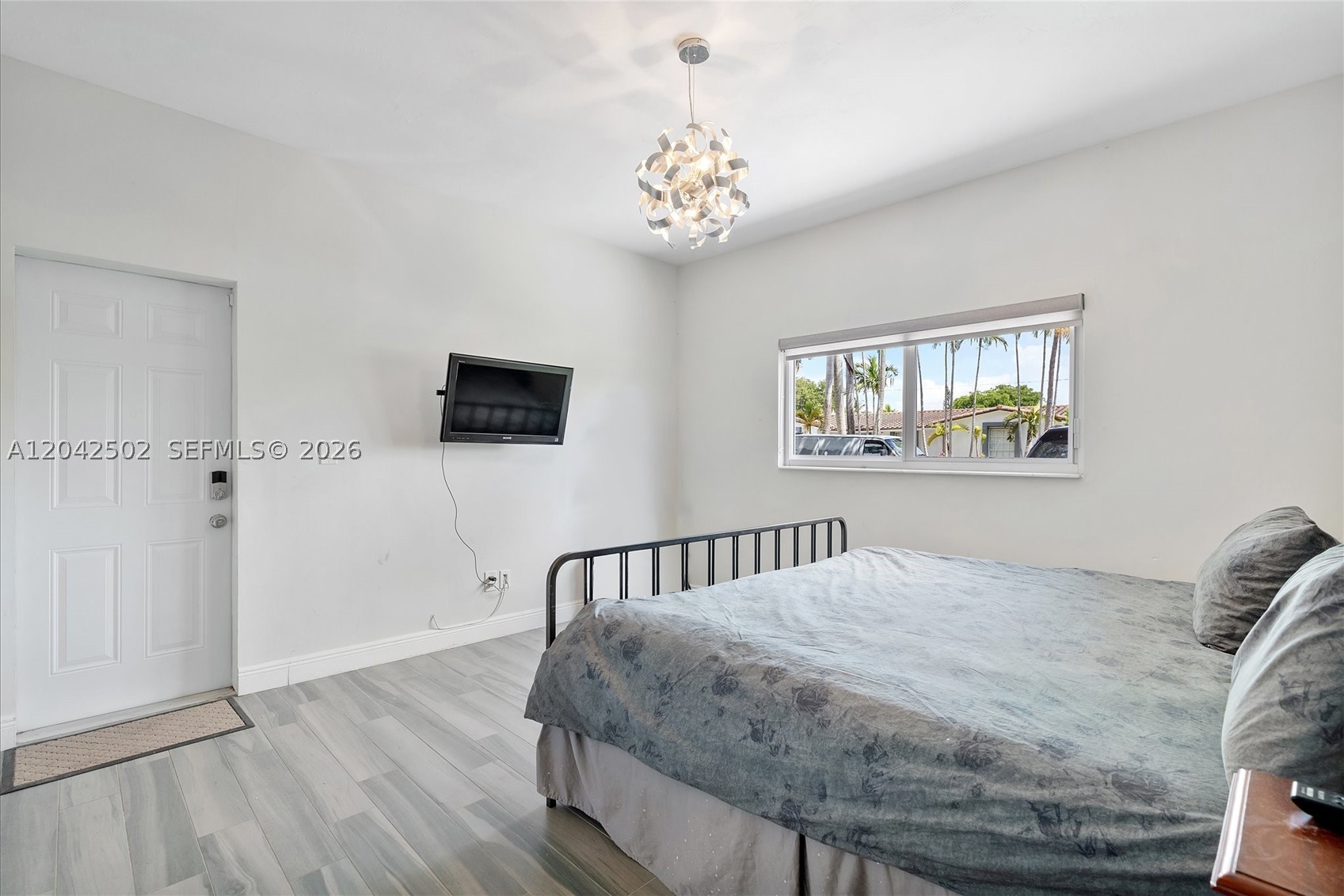 HIGHLAND GARDENS - Residential