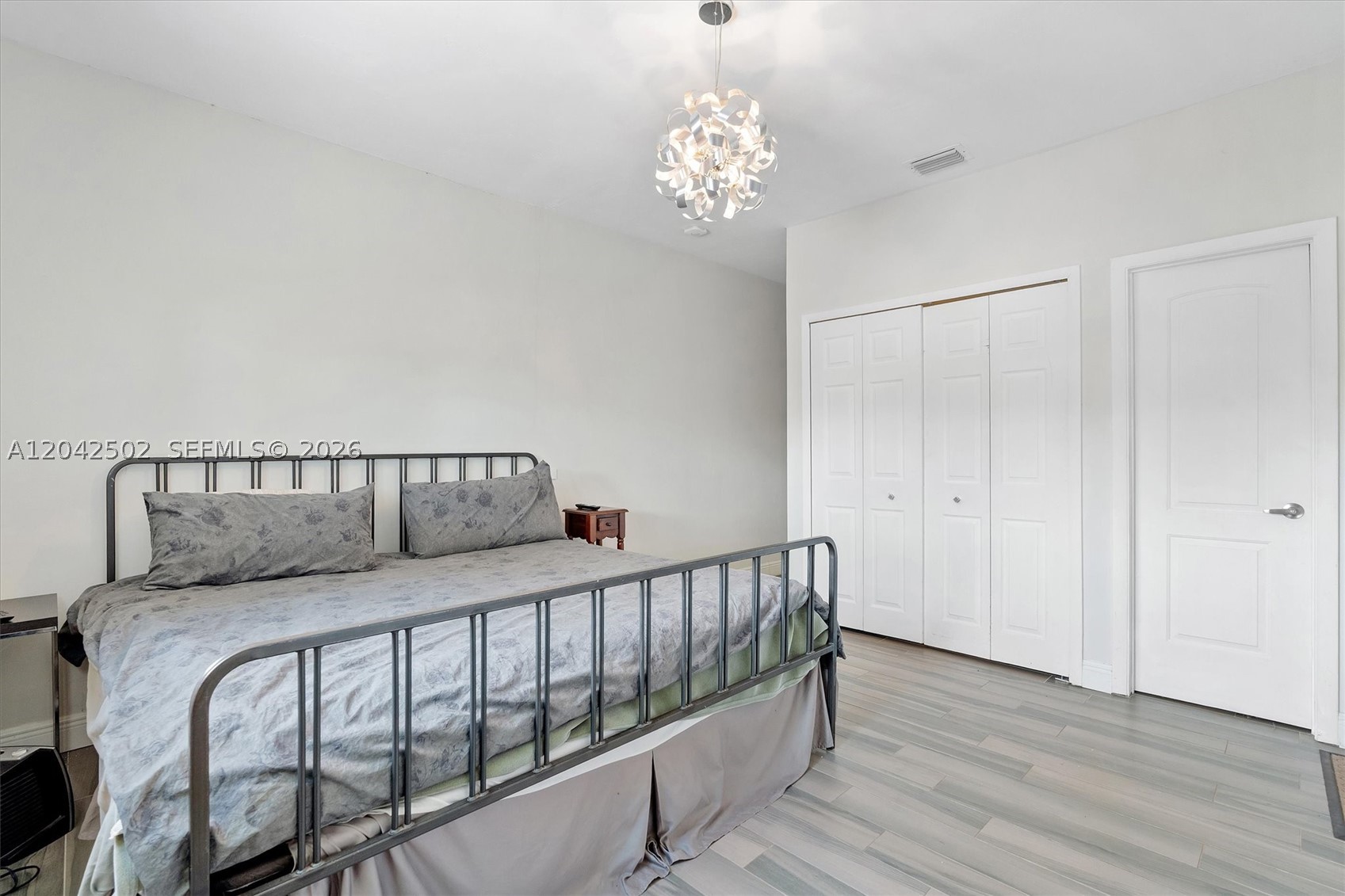 HIGHLAND GARDENS - Residential