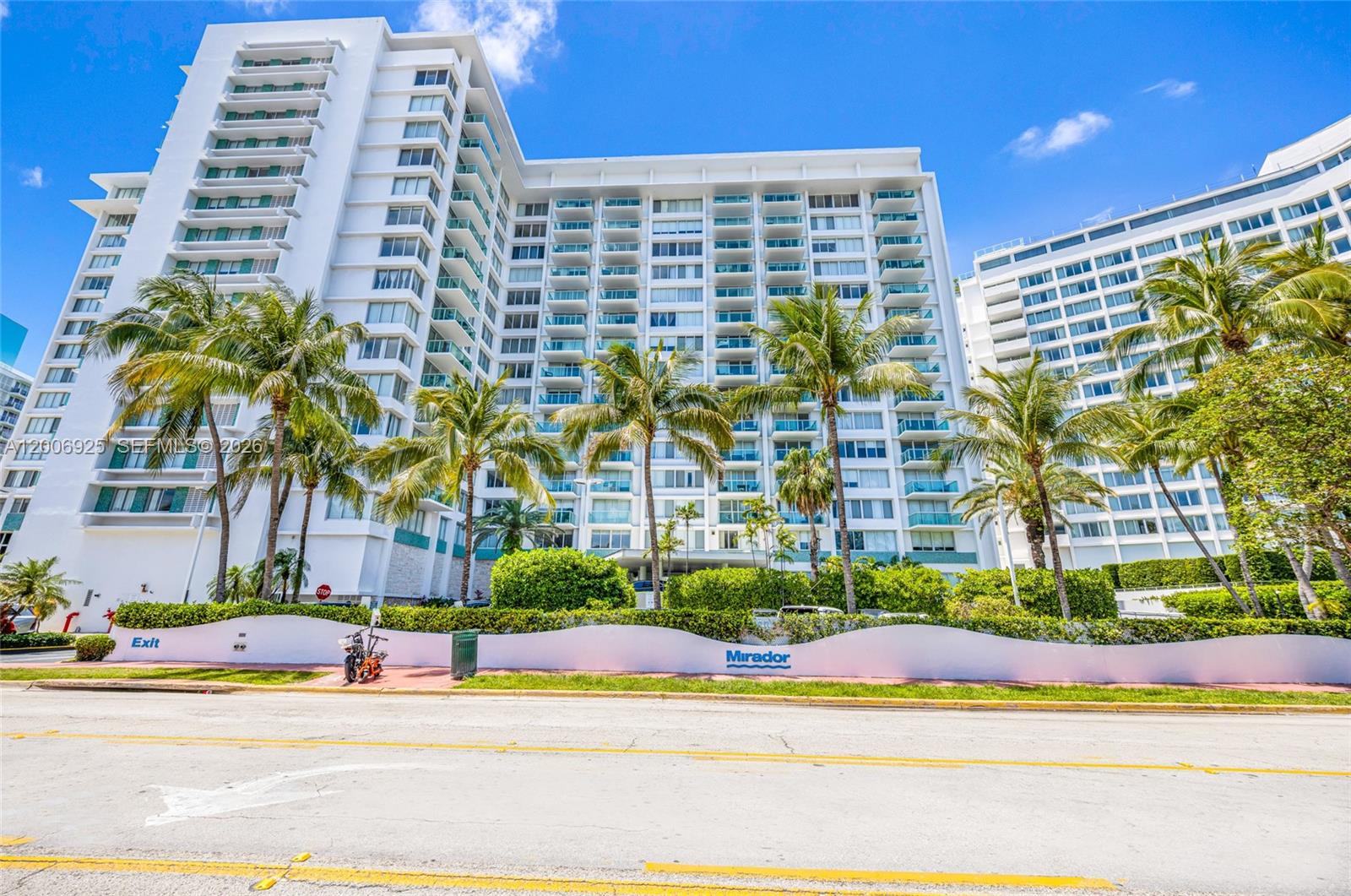 MIRADOR 1000 CONDO - Residential