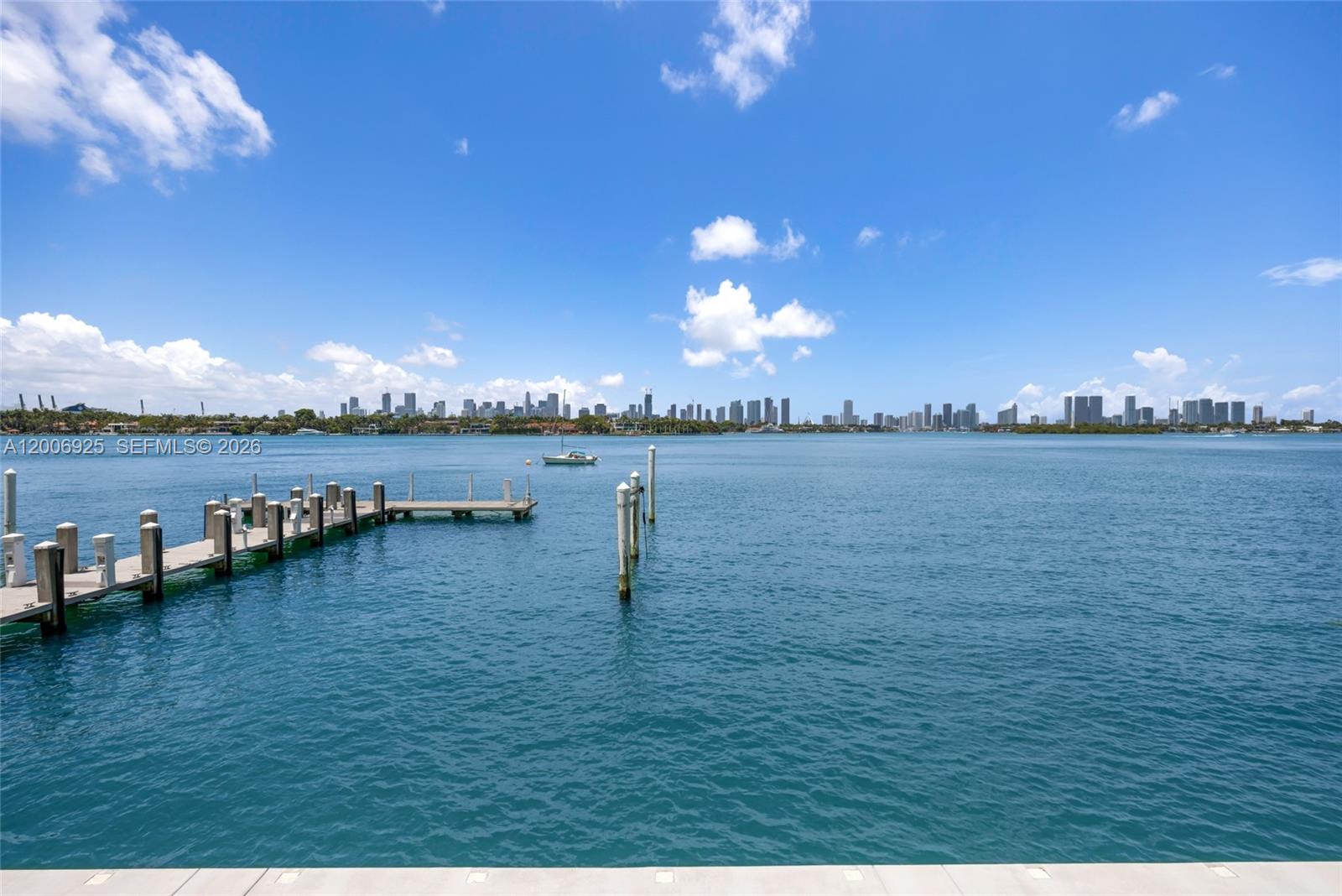 MIRADOR 1000 CONDO - Residential