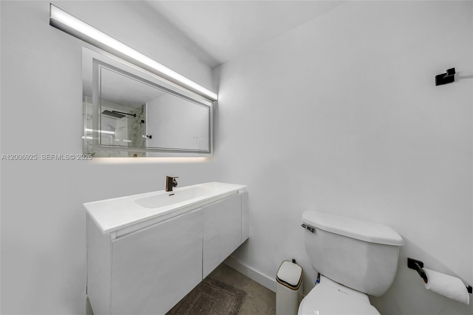 MIRADOR 1000 CONDO - Residential