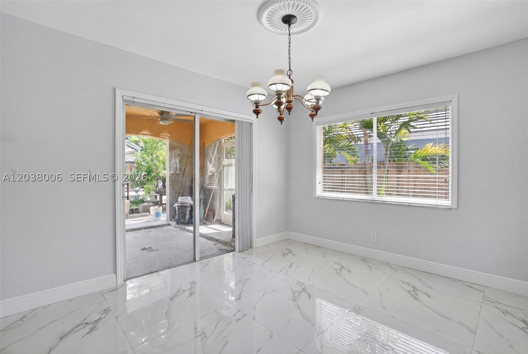 LAGUNA PONDS SEC 2 - Residential Lease