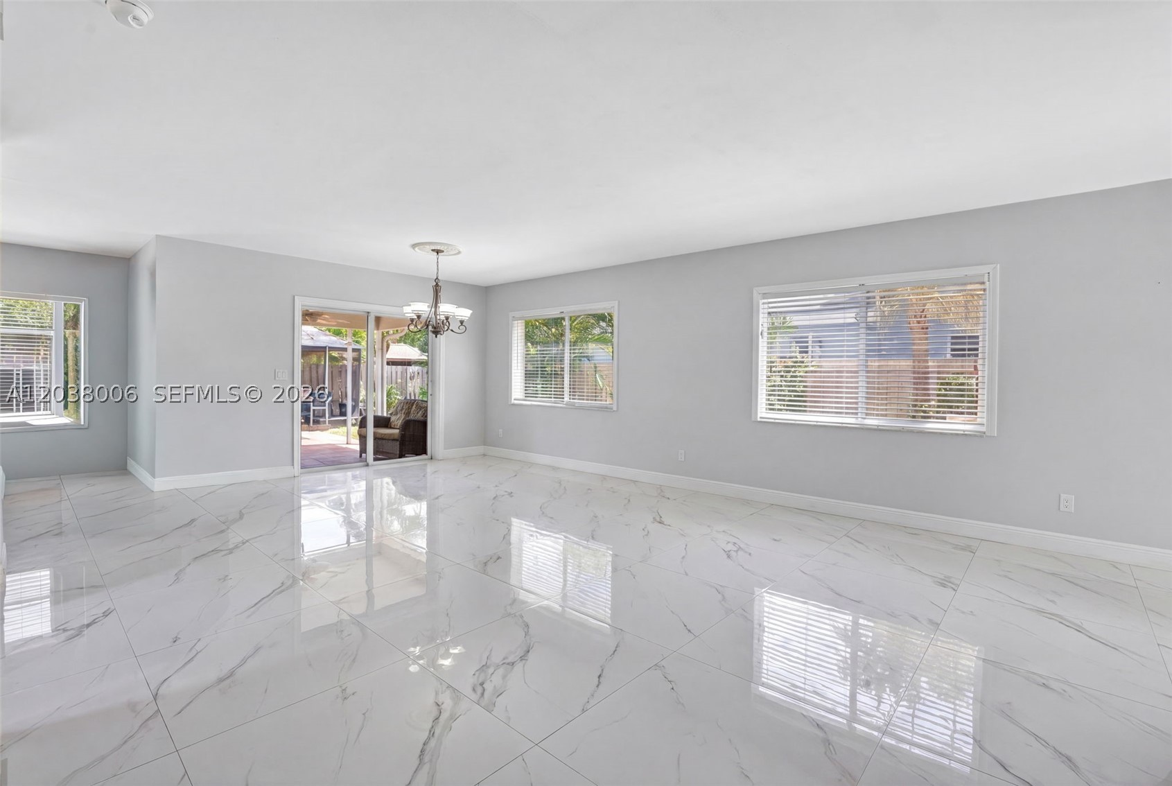 LAGUNA PONDS SEC 2 - Residential Lease