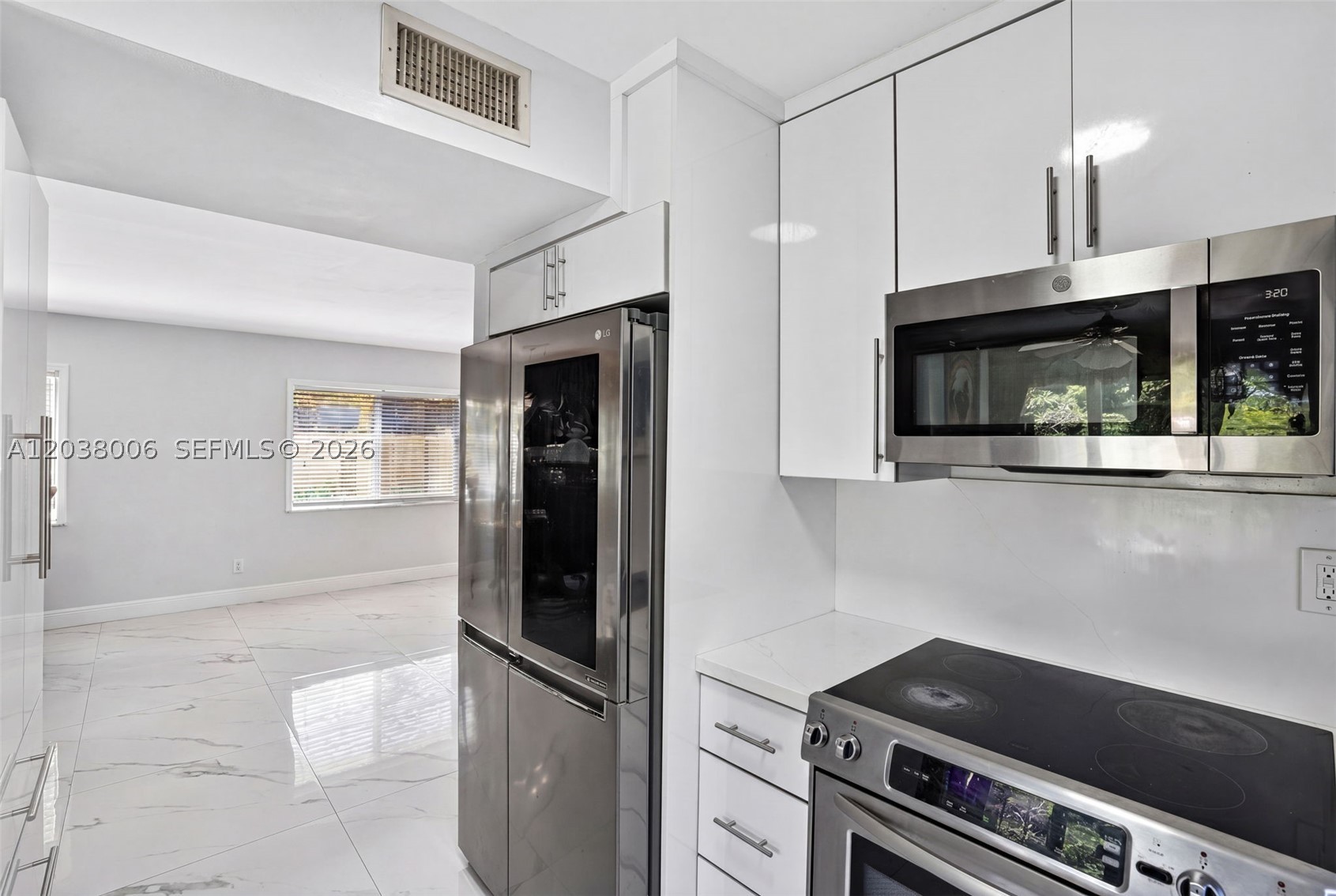 LAGUNA PONDS SEC 2 - Residential Lease