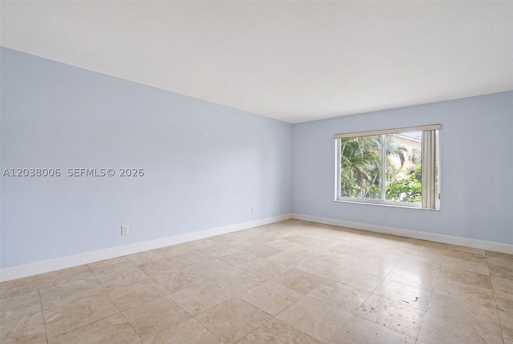LAGUNA PONDS SEC 2 - Residential Lease
