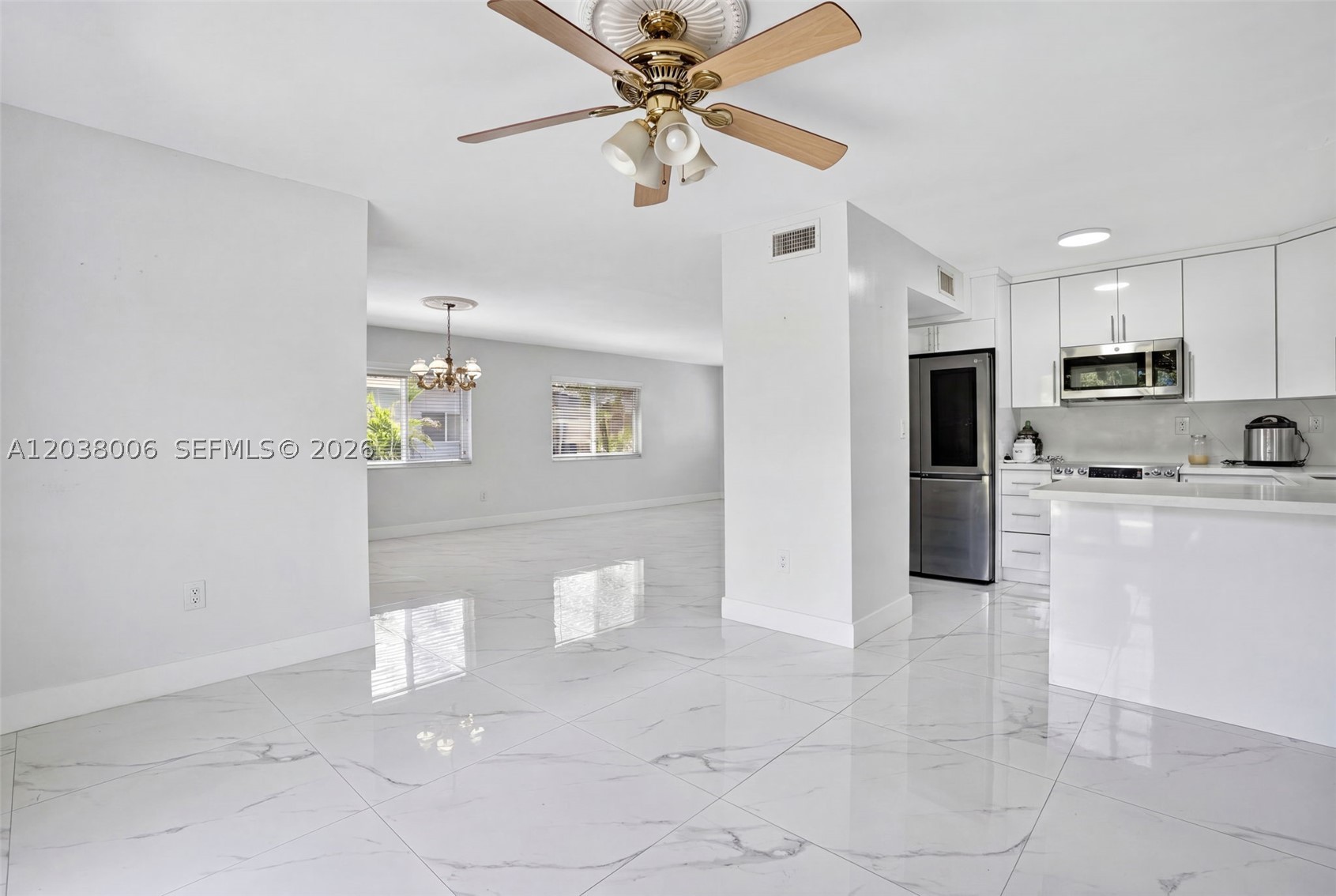 LAGUNA PONDS SEC 2 - Residential Lease