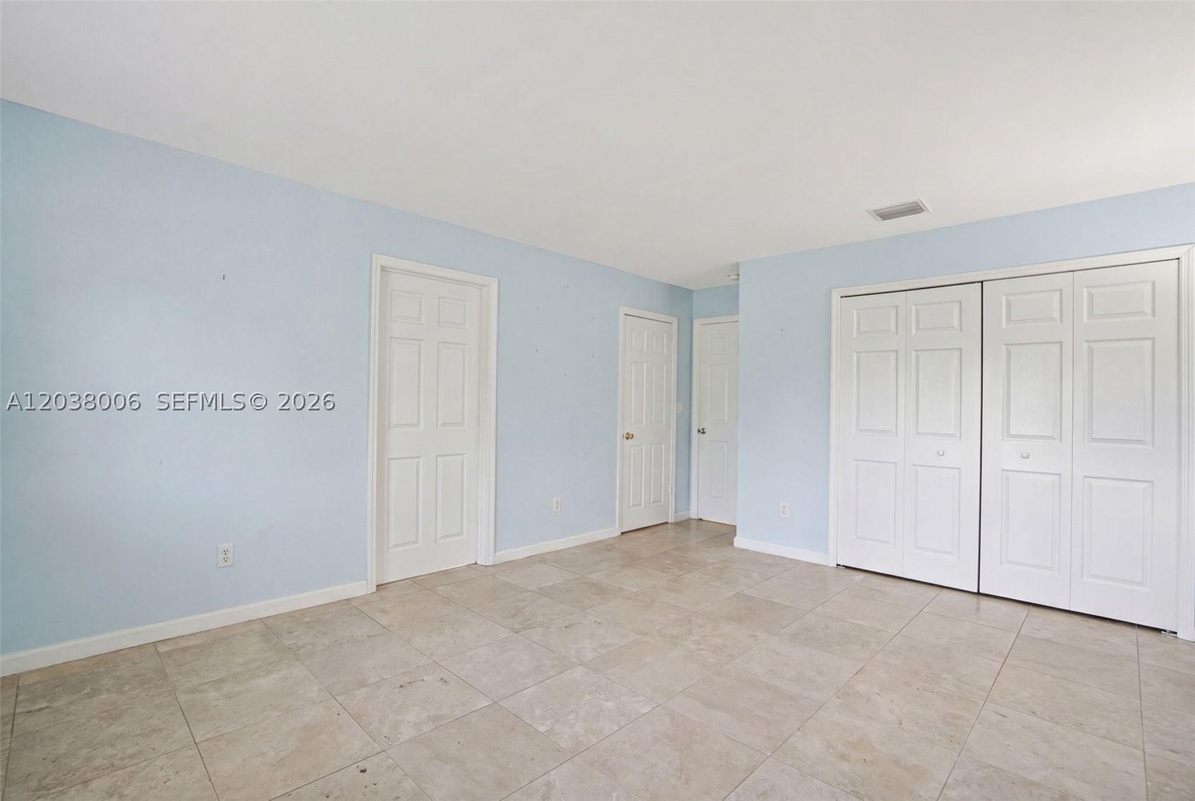 LAGUNA PONDS SEC 2 - Residential Lease