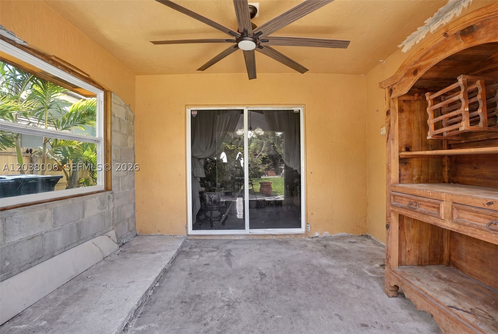 LAGUNA PONDS SEC 2 - Residential Lease